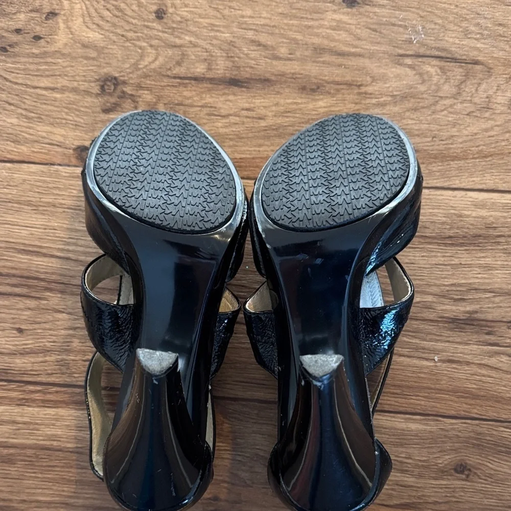Michael Kors Glossy Black Heels